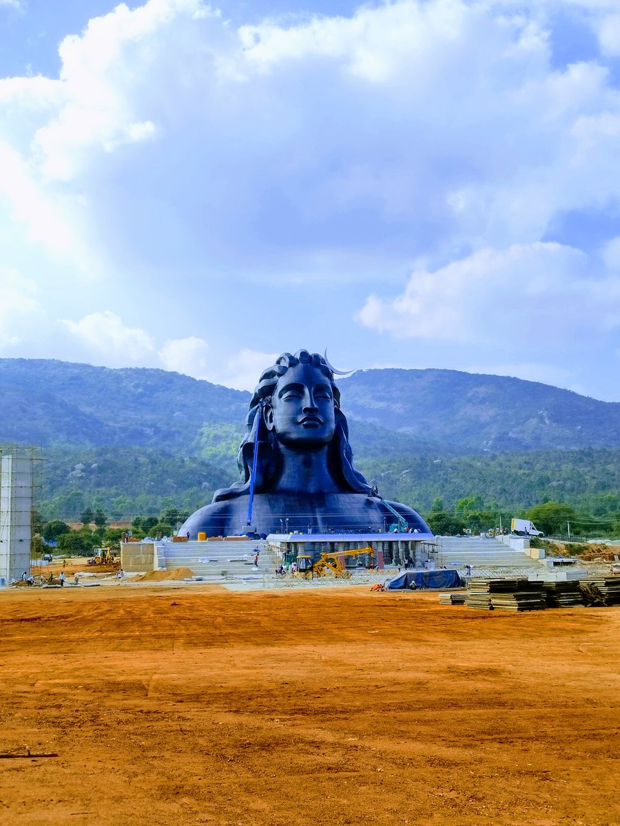 MaheshcnGowda's tweet image. Isha 🙏 at chikkaballapur opening soon proud to see our place, love you sadhguru ji❤️