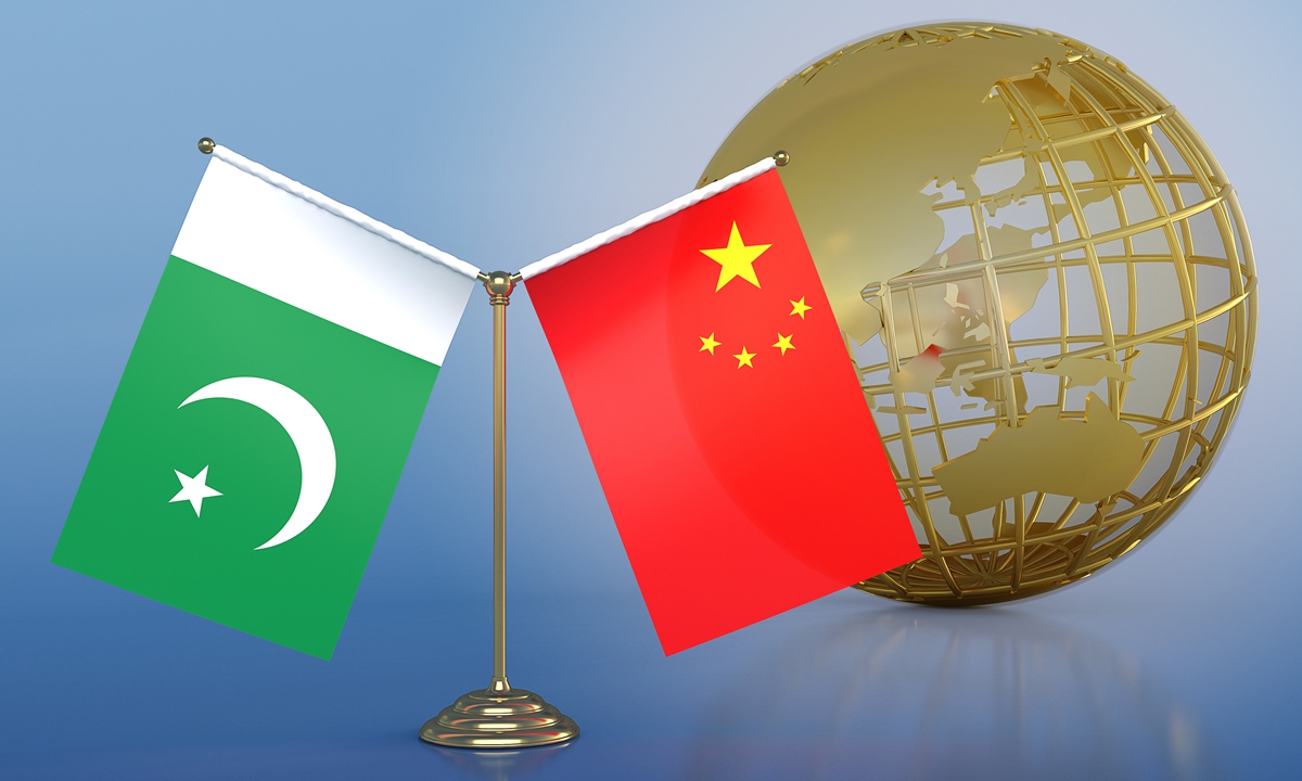 JiRongCHN's tweet photo. Chinese Premier #LiKeqiang on Thursday talked over phone with Pakistani PM #ShahbazSharif.

The two leaders exchanged New Year greetings, agreed to promote practical cooperation in various fields &amp; push #China-#Pakistan relations to a higher level.

https://t.co/8FoezGulEq https://t.co/5X94Y9jvBc