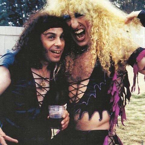 OfficialRJDio's tweet photo. 🤘🏼 https://t.co/nVGMmefRAJ