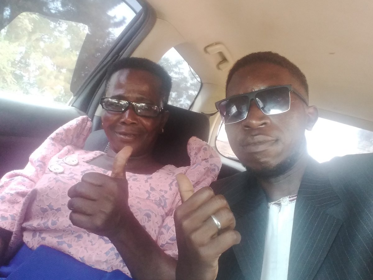 funajab2's tweet image. Went with Auntie Margaret