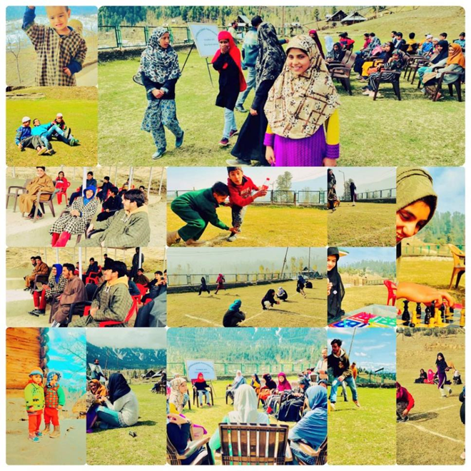 parmilamathur1's tweet photo. These are small kids from #Sopore, and they have a Joyful story to share about their happiness. #SoporeRescuers #Kashmir https://t.co/wq2iECY1Qy