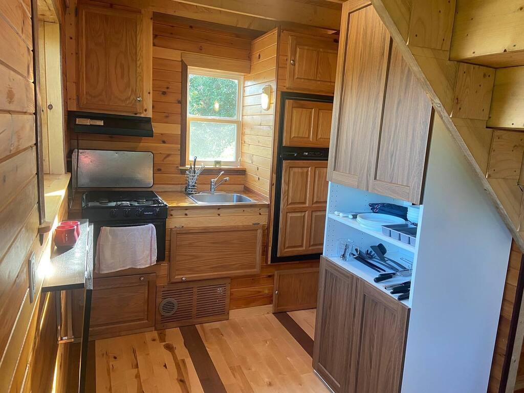 SandowFarm's tweet photo. #appleseedcabin… where memories are homemade.
.
.
.
#tinyhomes #cabin #newbrunswick #homesteading #nature #autumn #winter #getaway #friends #tinyhouse #cabinlife #cabin #cabinintheorchard #offgridcabin #diycabin #diybuild #cabinbuilders #tinyhomebui… https://t.co/Ctd4ToBvTx https://t.co/Tdsfs2KSc5
