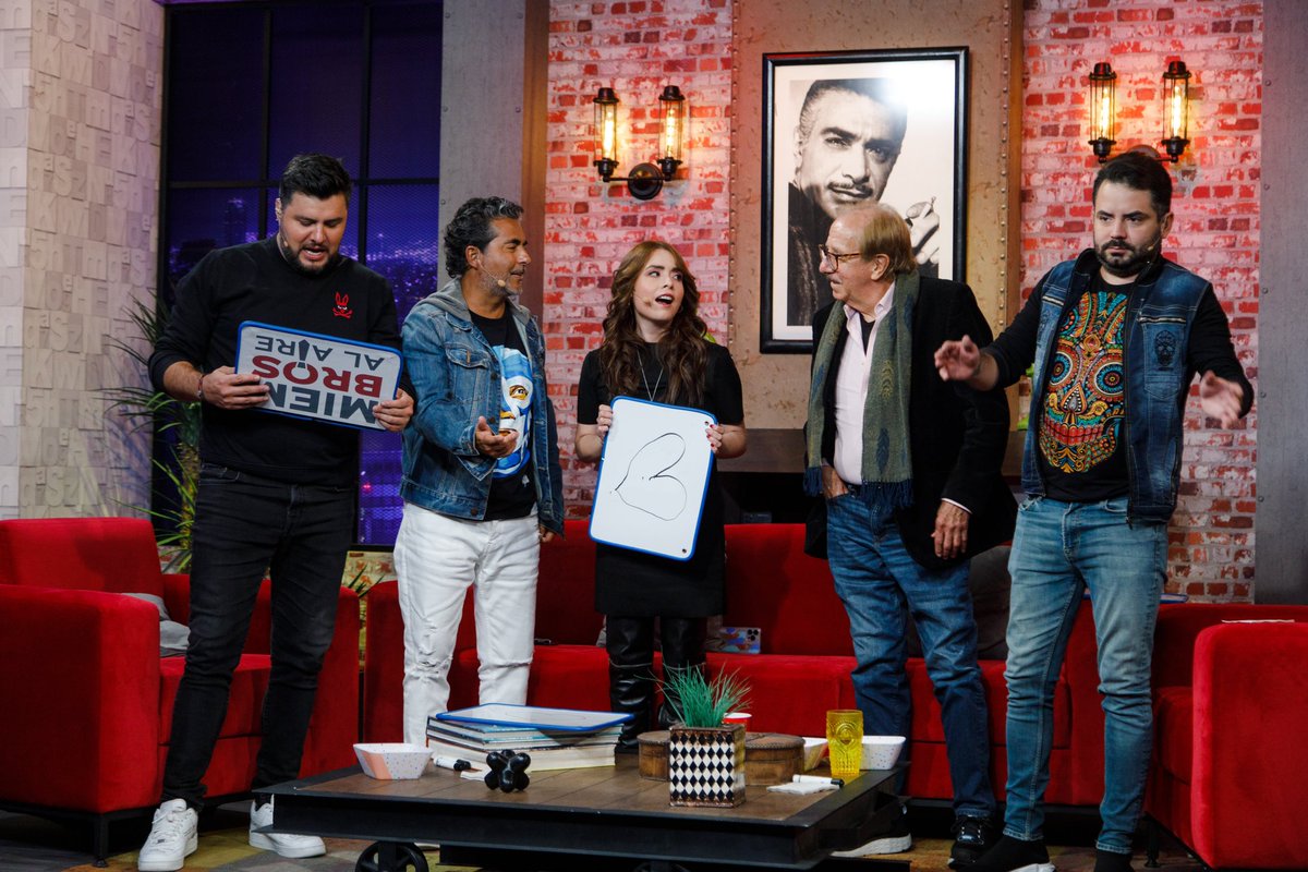 ¡Grandes invitados para un gran inicio este 2023!
<a href="/Grafocafe/">Maryfer Centeno</a> #BenitoCastro <a href="/negroaraiza2/">RAUL ARAIZA</a> <a href="/joseedu92/">José Eduardo Derbez</a> <a href="/PAULSTANLEYD/">PAUL STANLEY</a> <a href="/miembrosalaire/">Miembros al Aire</a> <a href="/UnicableOficial/">Unicable</a>