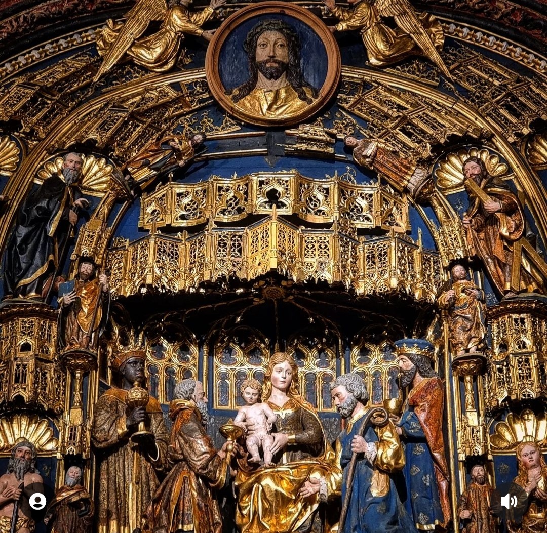 Retablo capilla de los Reyes Magos, Iglesia de San Gil Abad. #Burgos 
vía @culturadeflor