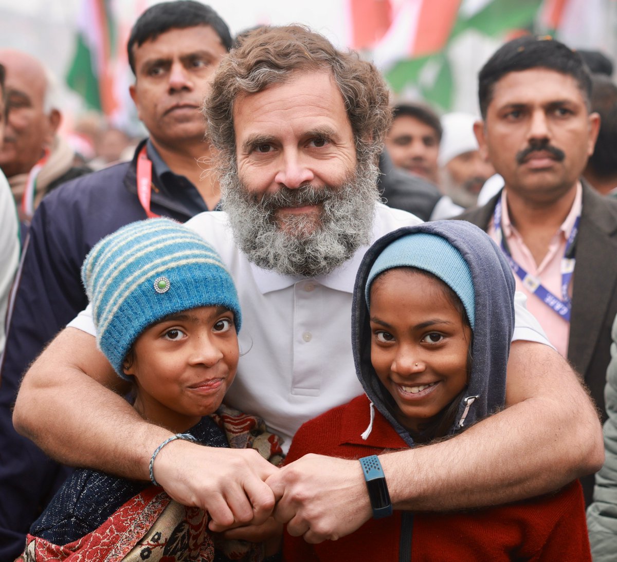 INCIndia's tweet photo. भारत के भविष्य को उम्मीद हमसे है..
हर उम्मीद पर हम खरा उतरेंगे।

#BharatJodoYatra https://t.co/QRqfg6zZVB