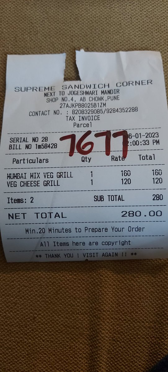 NavinKale's tweet photo. Same order..2 different prices 😏 @zomato adding its own 'price layer' to my sandwich plus adding delivery charges😳 is this fair @zomato ? https://t.co/IibcJ4pY9G