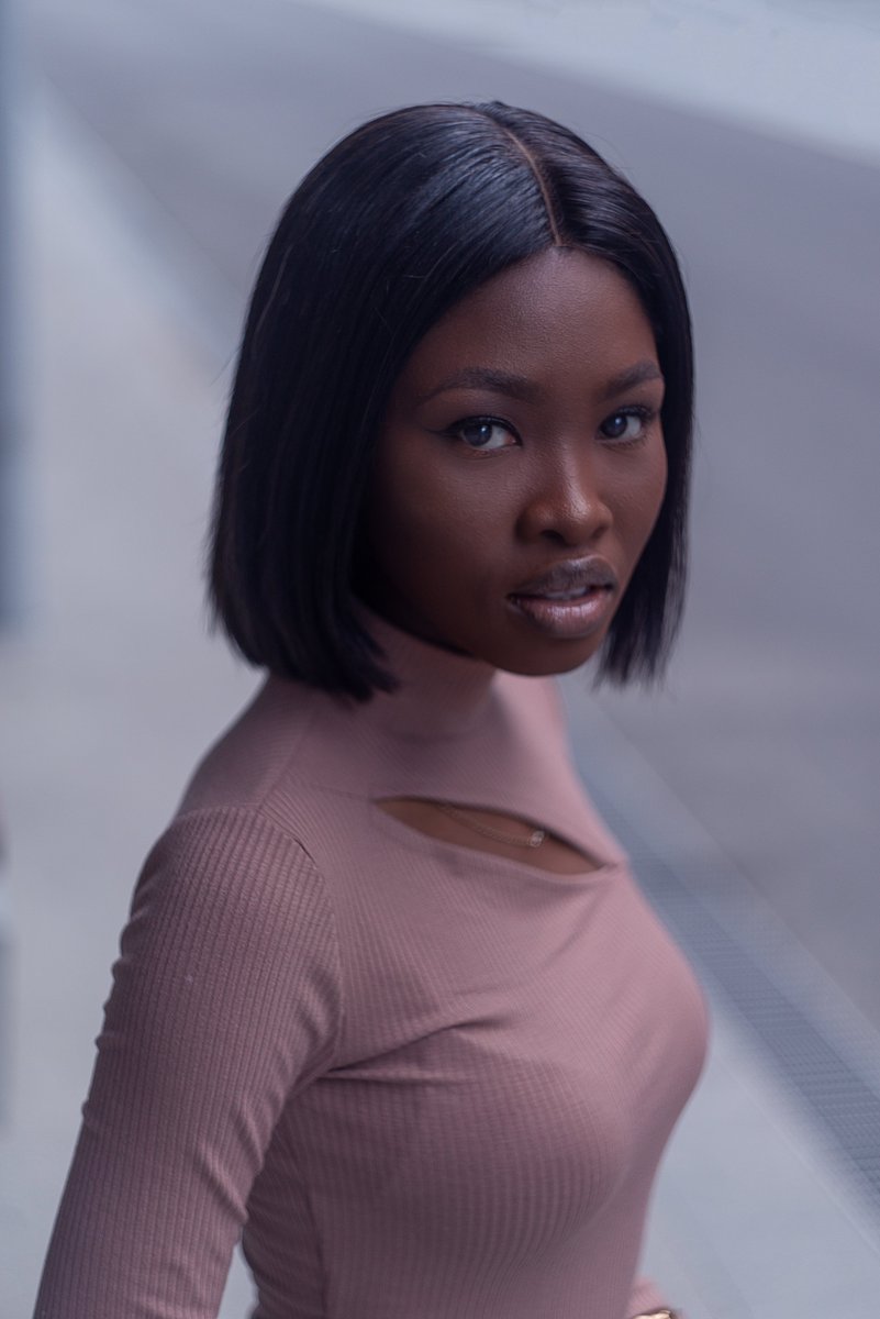 Street Women Glance

#street #streetphotography #streetphoto #streetlife #streetphotographers #streetleaks #portraitphotography #urbanandstreet #streetportrait #streetlook #streetvision #photography #portrait #streetshooter #streetstylelook #citystreets #urbanstreet