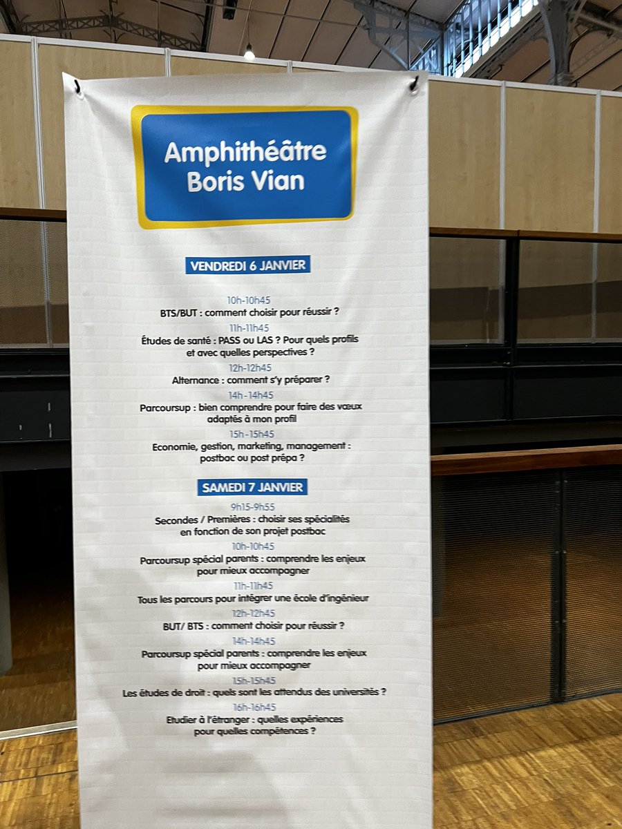 IUT_Orsay's tweet photo. Le @Salon_Postbac c’est également des #conférences tout le week-end.
BTS/BUT : Comment choisir pour réussir ? Un échange riche et interactif avec les lycéens. #alterance #orientation #parcoursup https://t.co/yno8FBqWZb