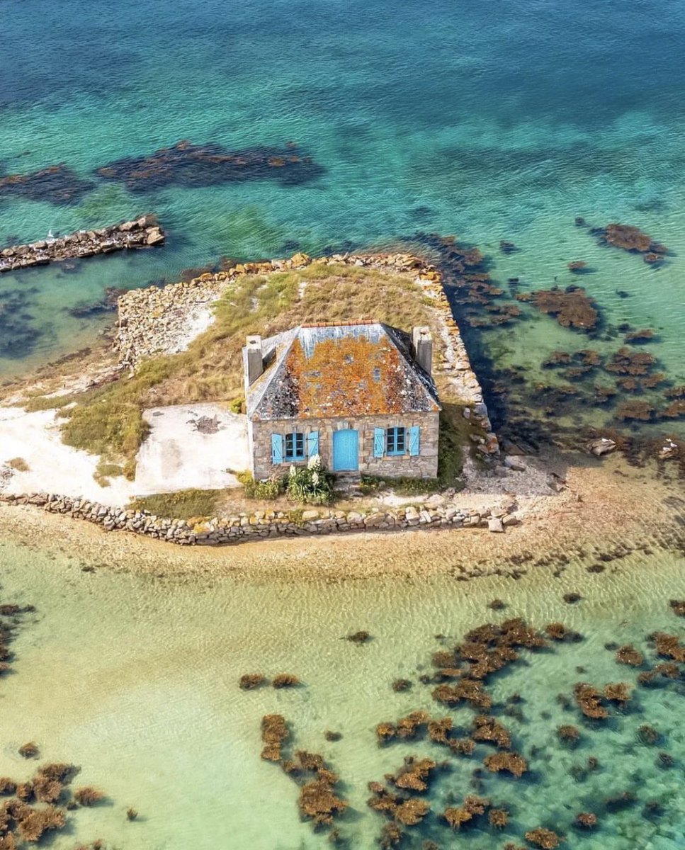 BreizhWeCan's tweet photo. Inspire
Expire
Respire
C'est la minute bretonne 💙

#MagnifiqueBretagne #SaintCado 

© anthony_bdls https://t.co/TtnZ6KFobw