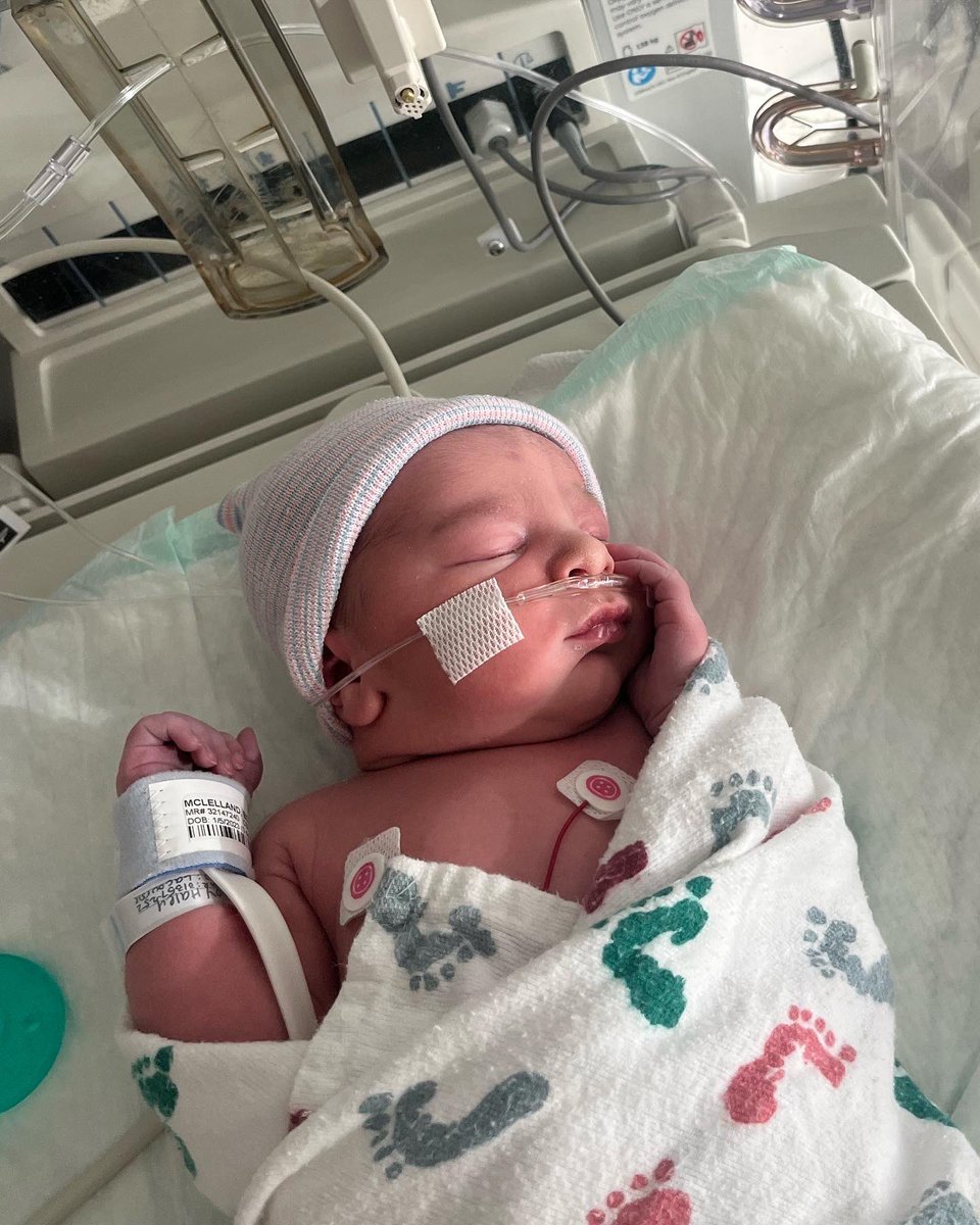 haleypriebe's tweet photo. He’s here 💙 
Griffin Cameron Mclelland 
Born 1/5/ 2023 at 10:38 weighing 8 lbs 5 oz and 21 in 

He’s in nicu now as he’s having some complications but we’re so in love and had our dream delivery and loved every second ❤️ hoping to get some answers today https://t.co/wP3exhx4hs