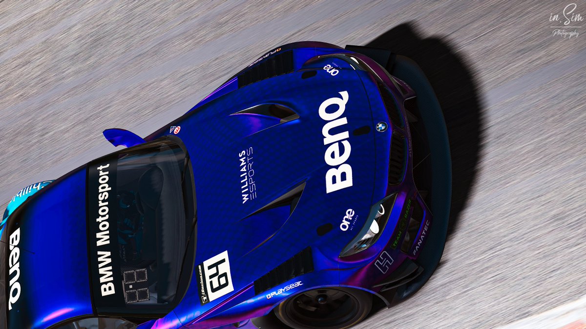 ABiRacer's tweet photo. Starting 2023 my time with @WilliamsEsports has come to an end 🏁 After joining the team in 08/2018 we had awesome years together with lots of achievements 🏆

Great memories and friendships were made. I'll always look back smiling and I'm very thankful for this experience! 🏎️💙 https://t.co/uj5YbVfUZI