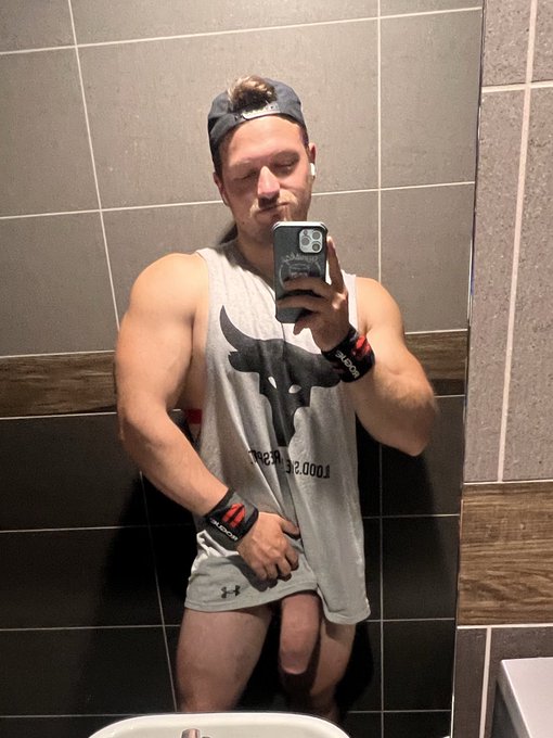 👅 https://t.co/HtcNdPzqGA<a href="/tag/freethedick"class="tags"><span>#freethedick</span></a>