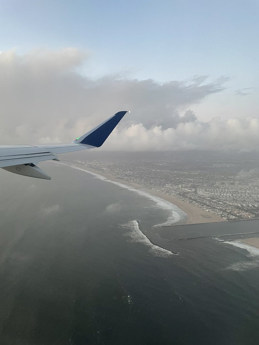 tristedeantes's tweet image. LAX vs CDMX