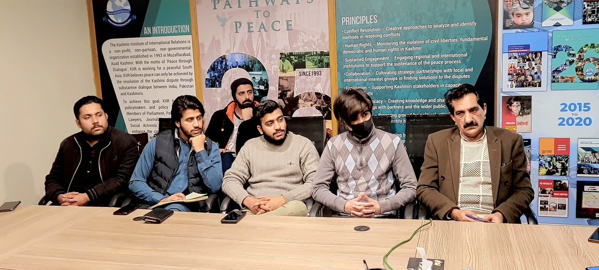 _KIIR_'s tweet photo. KIIR organized a seminar titled “January 5, 1949, #UNCIP Resolution: The Road Map for #Kashmir #Plebiscite | Indian Sabotage” on 04 Jan 2023. The event was attended by young scholars and researchers from different universities.
@sultan1913 @SardarW46651714 https://t.co/384fD464u9