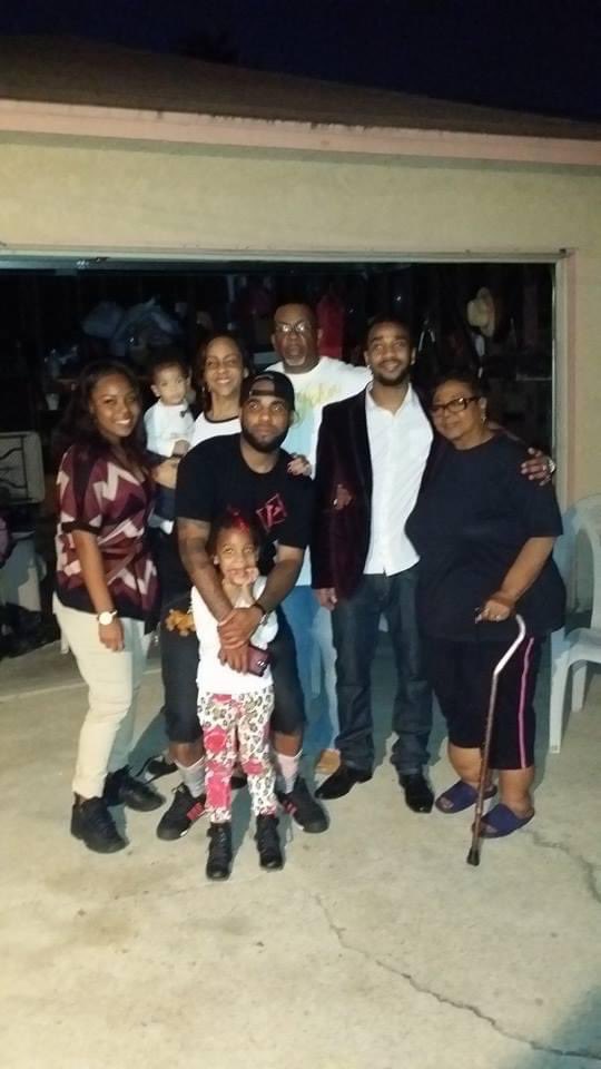 BossLadyBN's tweet photo. Life is truly taking its toll right now ❤️‍🩹 Tonight I lost my family’s matriarch and part of my heart 💔 I am grateful for the love and memories I got to experience with my Aunt Lucy, and pray for strength without her guidance and support! https://t.co/dLd4sB7qbH