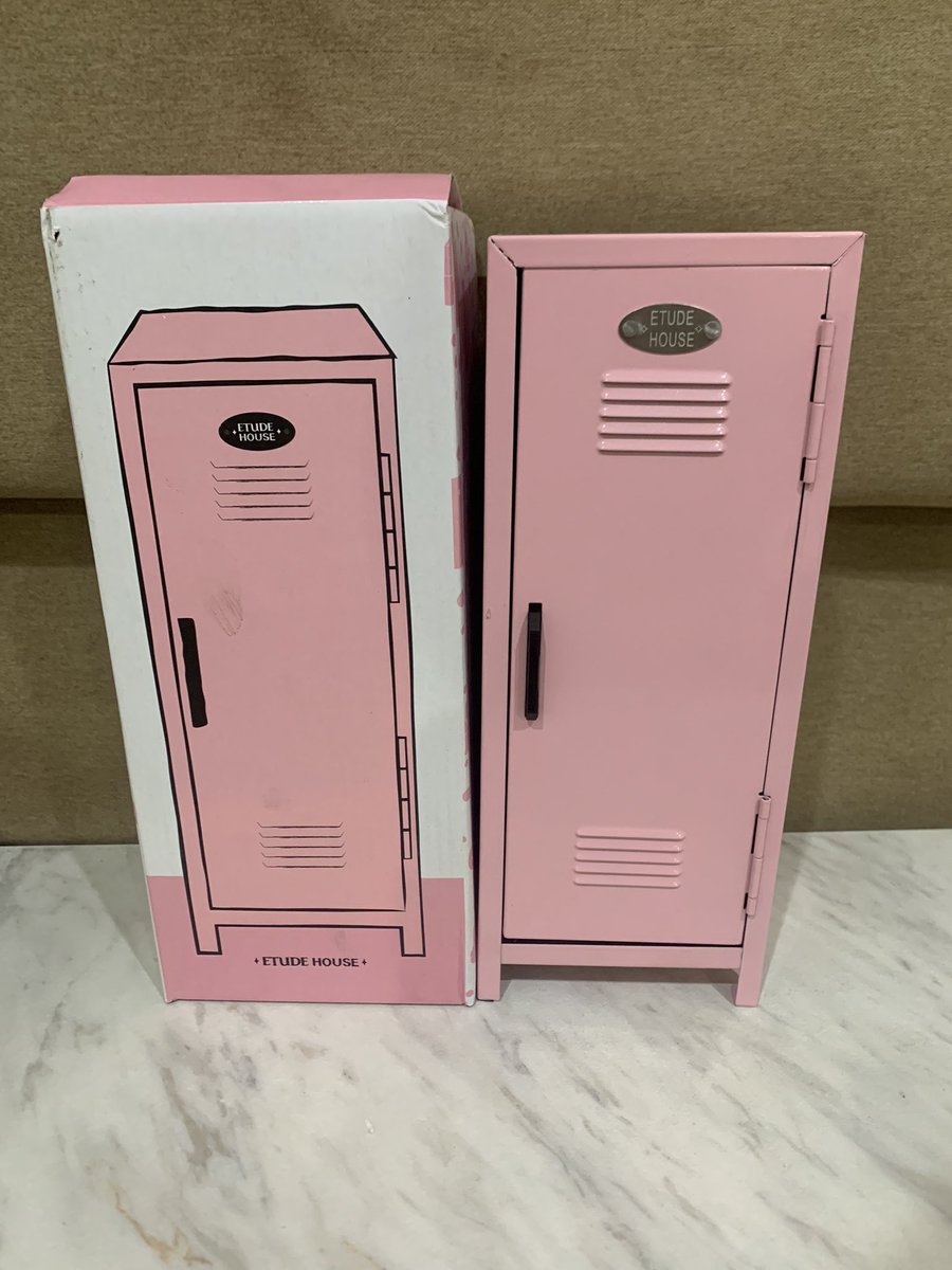 creammeyou's tweet photo. #creamxพร้อมส่ง
SALE ❗️ มินิล็อคเกอร์ ล็อกเกอร์ Mini Locker
สีชมพู 💖
🧸 27.5x10.5x10.5 cm
ราคา 450 (ปกติ 590)
ค่าส่ง 40
❗️เปิดได้ บานประตูเบี้ยวนิดนึง ปกติ
#มินิล็อกเกอร์ #มินิล็อคเกอร์ #minilocker #ตลาดนัดsanrio #ของตกแต่งโต๊ะ #ส่งต่อเครื่องเขียน https://t.co/5indptERXI