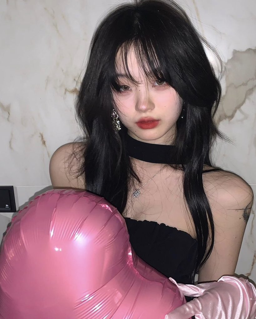 mizu-updated.⠀
2023年1月6日
disabled.

happy birthday. :)