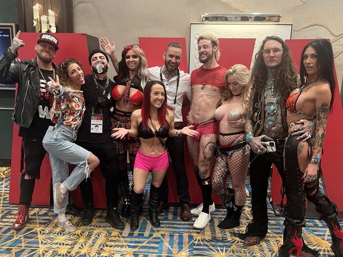 Another AVN day down https://t.co/2Ys7fmwTbd<a href="/tag/mvsales"class="tags"><span>#mvsales</span></a>