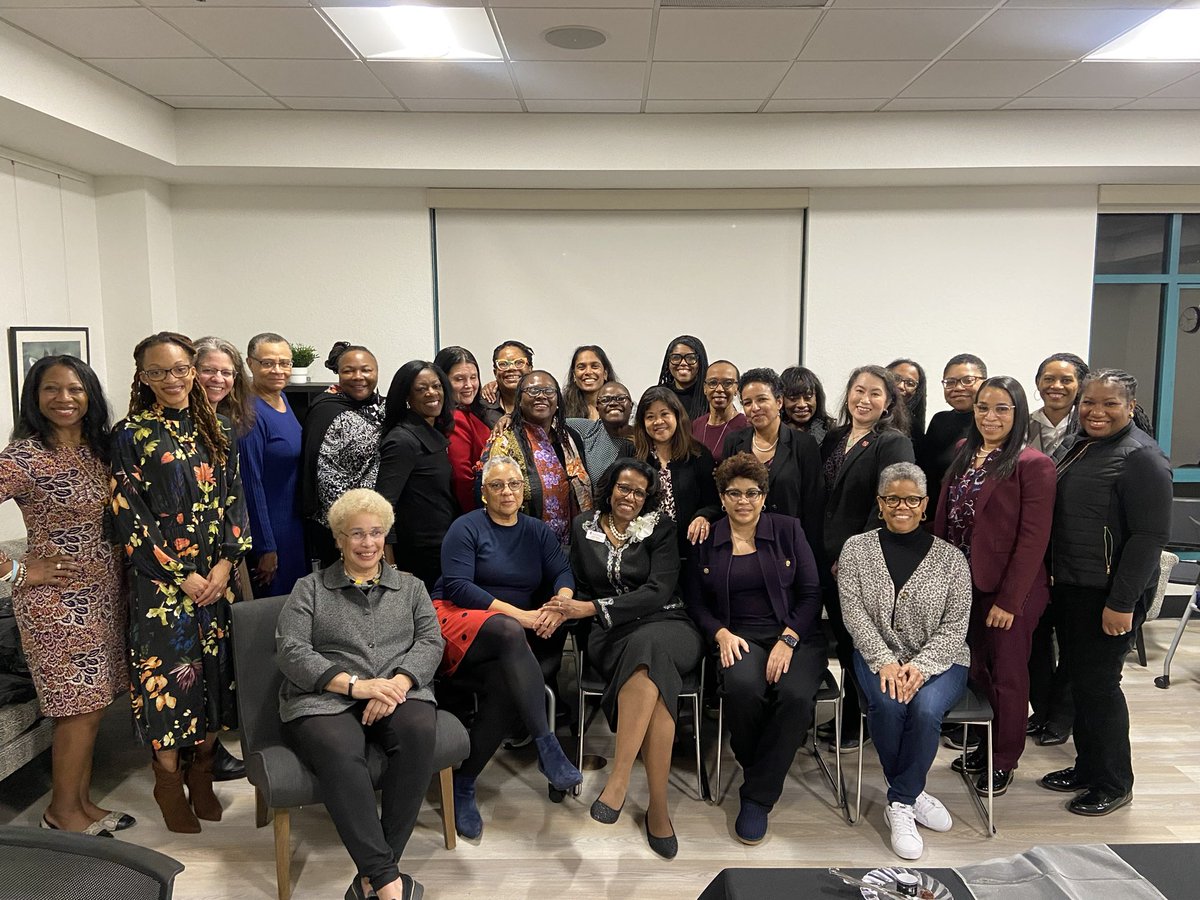 Ended the evening with my fellow sister law deans at the AALS! Love our sisterhood! #aals2023 #representationmatters