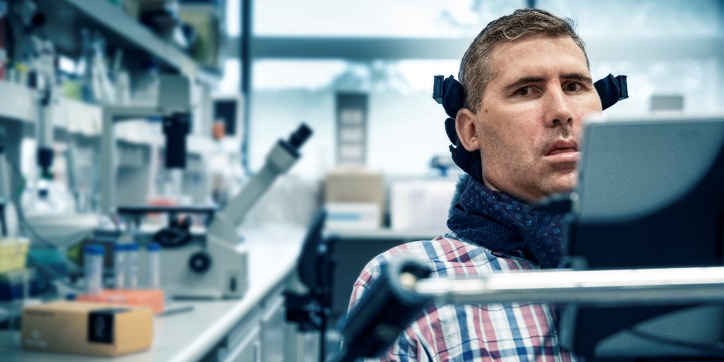 #UOW's <a href="/jjyerbury/">Justin Yerbury AM</a> once led teams on the basketball court. Now, he leads medical research teams in search of a cure for Motor Neuron Disease. 👉 bit.ly/3hjELuV