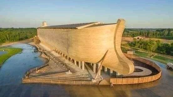 DearGech's tweet image. The Ark of Noah rebuilt in Kentucky Has the same measurement Like The biblical Ark of Noah beautiful 

So beautiful!! Amen