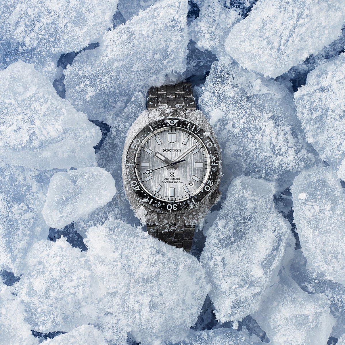 Defined Watches tweet media