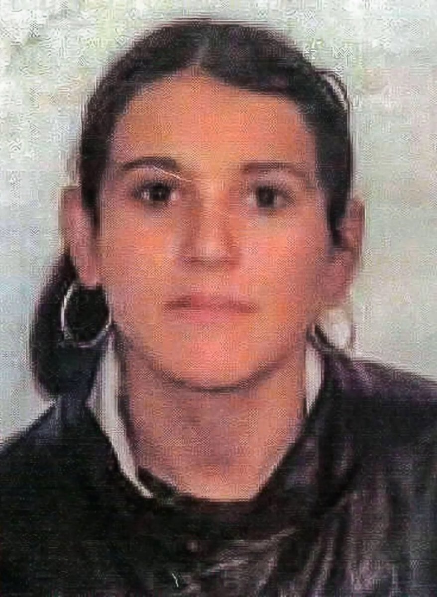 Thinking of the family of teenager Marioara Rostas on the 15th anniversary of her abduction in Dublin. No one has ever been held accountable for abducting her in broad daylight, raping her, shooting her four times in the head and burying her in the Wicklow mountains.