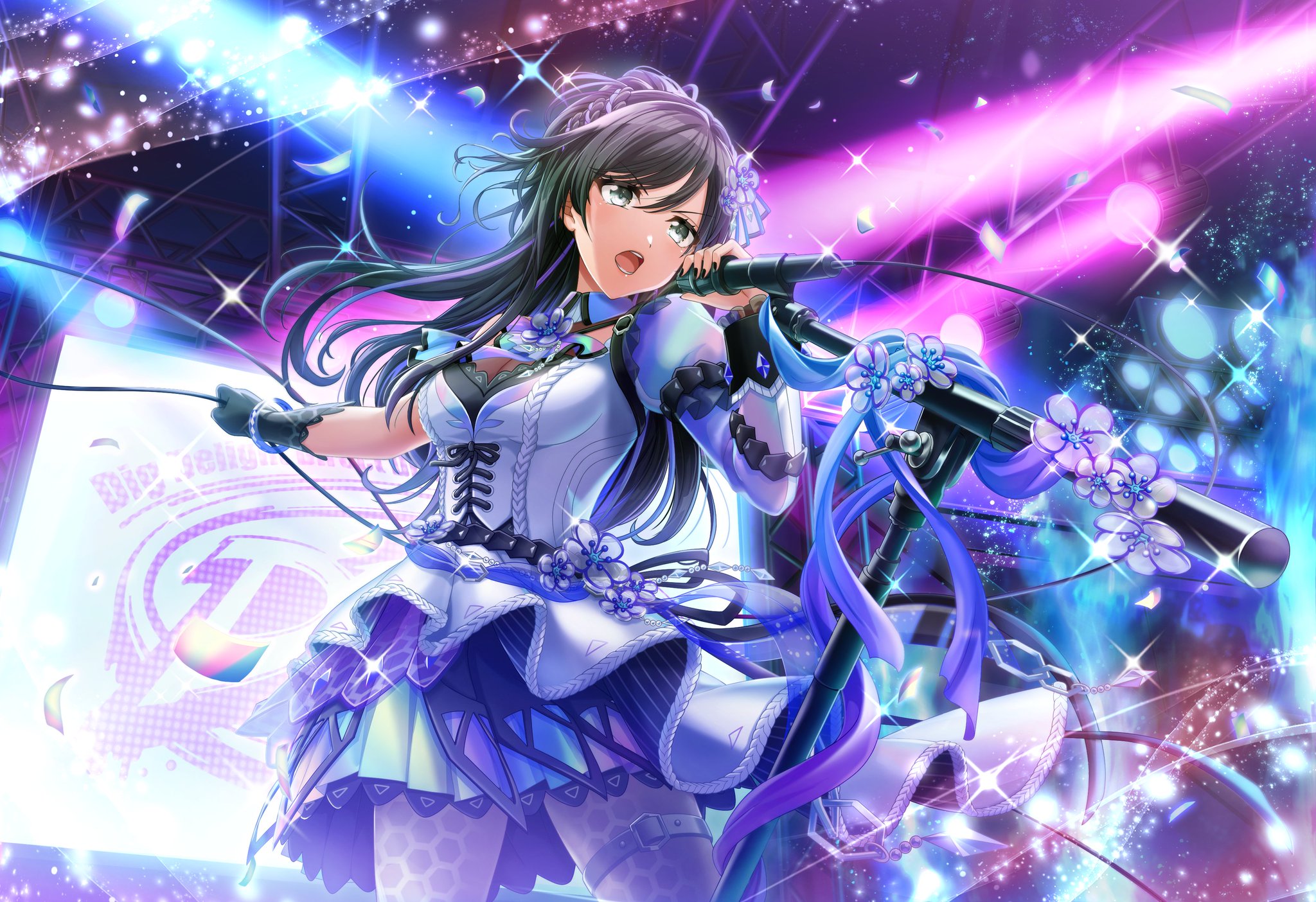 Flxp-87agAEKlTr.jpg:large