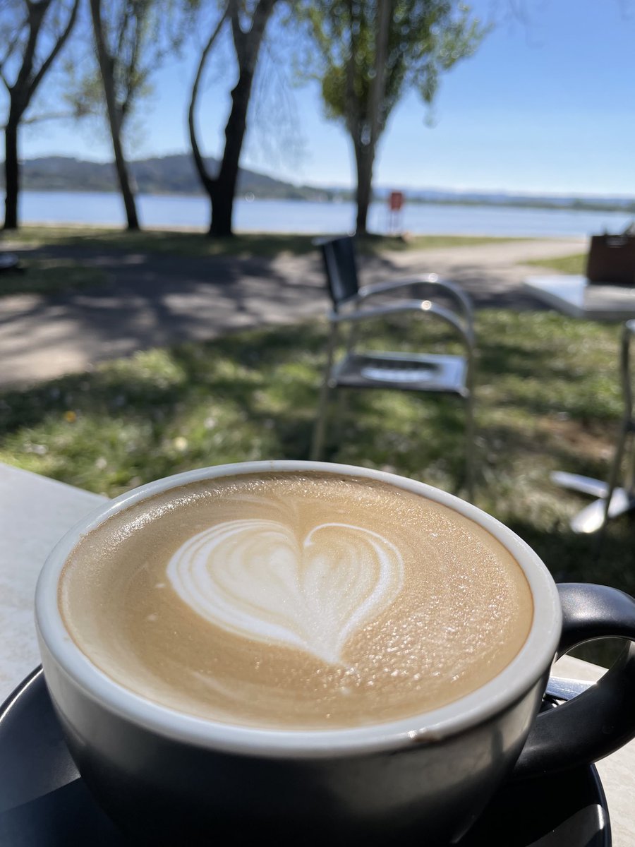 A decent flat white