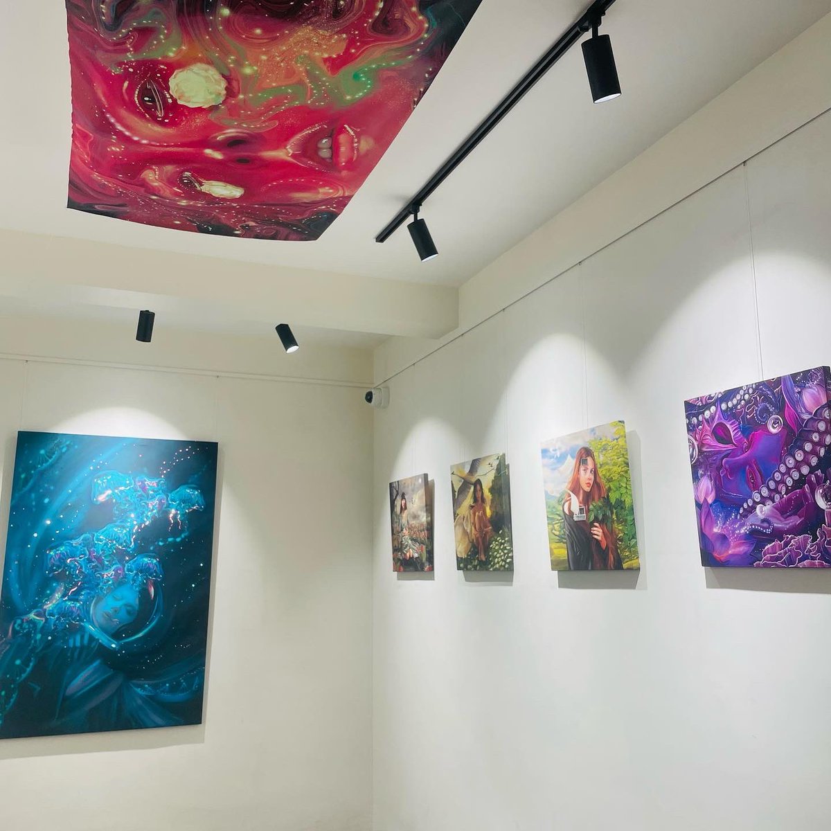 Yashika__Kalra's tweet photo. I invite you all to my first solo art show “Headspace” at Maya, Jayanagar, Bangalore. 

The gallery will be on view starting tomorrow till February 28th.

See you soon♥️ https://t.co/6nT3dbleUt
