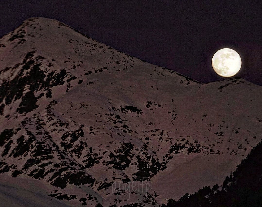 #Valledetena ❄️🏔️🌕