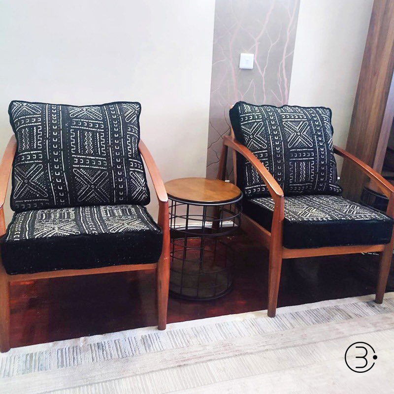 BnC_Studio's tweet photo. Mid Century Modern Accent Chair

#furniture #furnituredesign #furnituremakeover #furnituremaking https://t.co/grAKEGqOED
