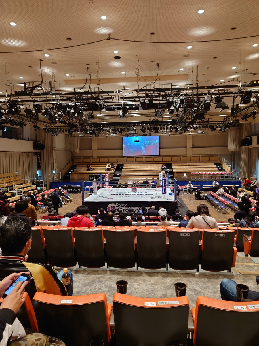 KasGp2qoG651ARh's tweet photo. 今日は、ここから
#中野たむ 
#STAYDOM https://t.co/dS9HfNY6no