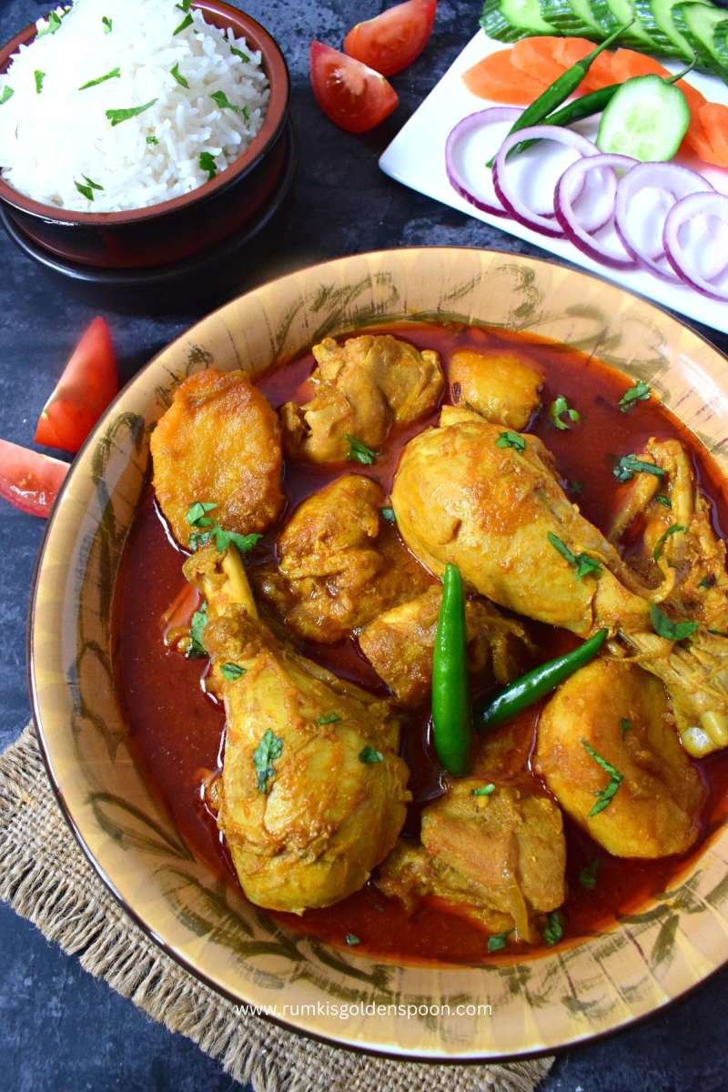 RumkiSpoon's tweet photo. #murgirjhol aka #robibarermurgirjhol is a simple and #comforting #chickencurry where marinated chicken pieces are cooked in lightly spicy onion tomato gravy with potato chunks
https://t.co/IEnsp2PyFM
#homemade #indianfoodbloggers #delicious #nonvegetarian #goodfood #Foodie https://t.co/Rxyxlknevy