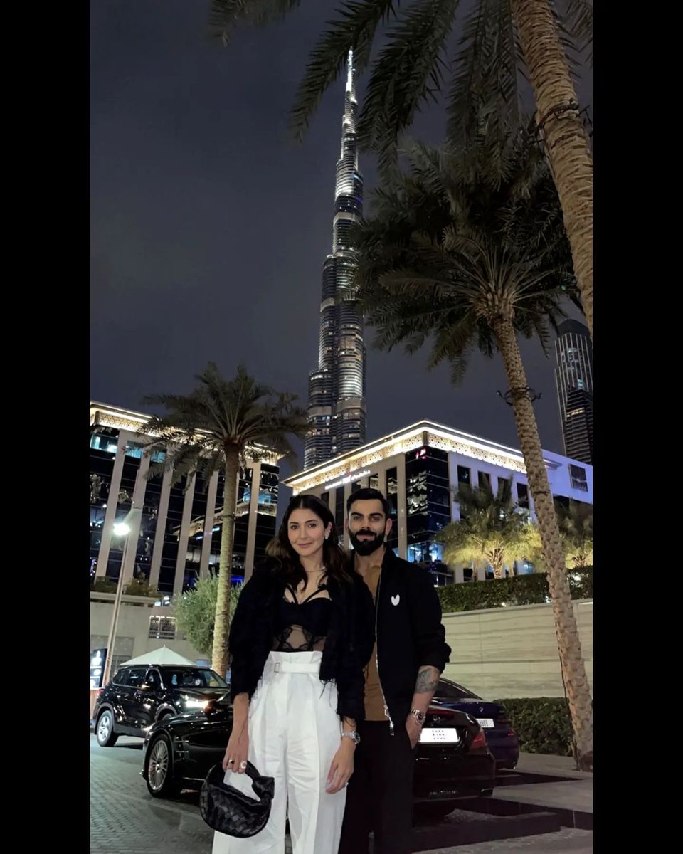 Star couple @anushkasharma and @viratkohli were spotted enjoying views of the <a href="/BurjKhalifa/">Burj khalifa official</a> earlier this week. 
We hope they had a wonderful trip and wish them the best for the new year!

#Visitdubai