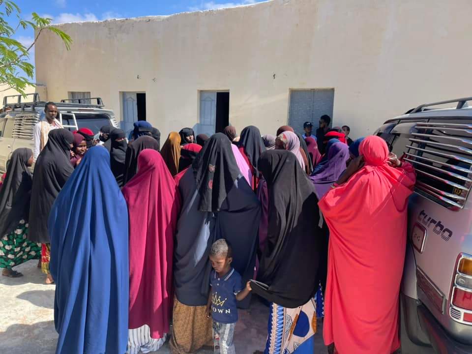 shaluco's tweet photo. Maalintii 2aad Diwaangelinta Codbixiyeyaasha Gobolka #Bari.
#yalho.#Boosas #Carmo.
#codkaaguwaaxaqaaga 
#codkaaguwaamustaqbalkaaga
@TPECPuntland. https://t.co/HiOxIeCiv5
