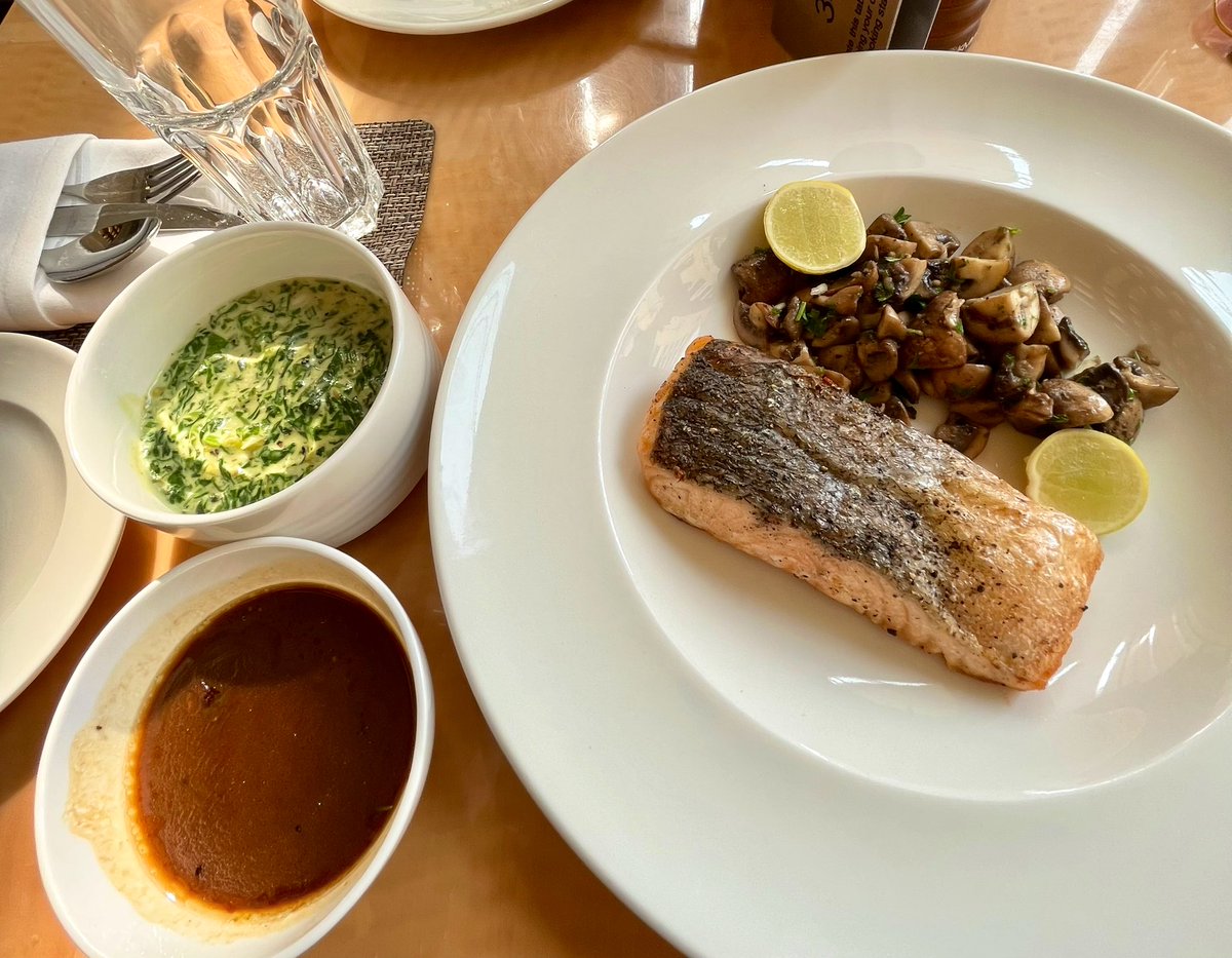 Kulpreet Yadav (@kulpreetyadav) on Twitter photo Salmon is so easy to prepare & yet so many get it all wrong. But not here at the always-fabulous <a href="/JWMarriottJuhu/">JW Marriott Juhu</a>! Thanks for the wonderful lunch ❤️
#Mumbai #Foodie Salmon is so easy to prepare & yet so many get it all wrong. But not here at the always-fabulous <a href="/JWMarriottJuhu/">JW Marriott Juhu</a>! Thanks for the wonderful lunch ❤️
#Mumbai #Foodie