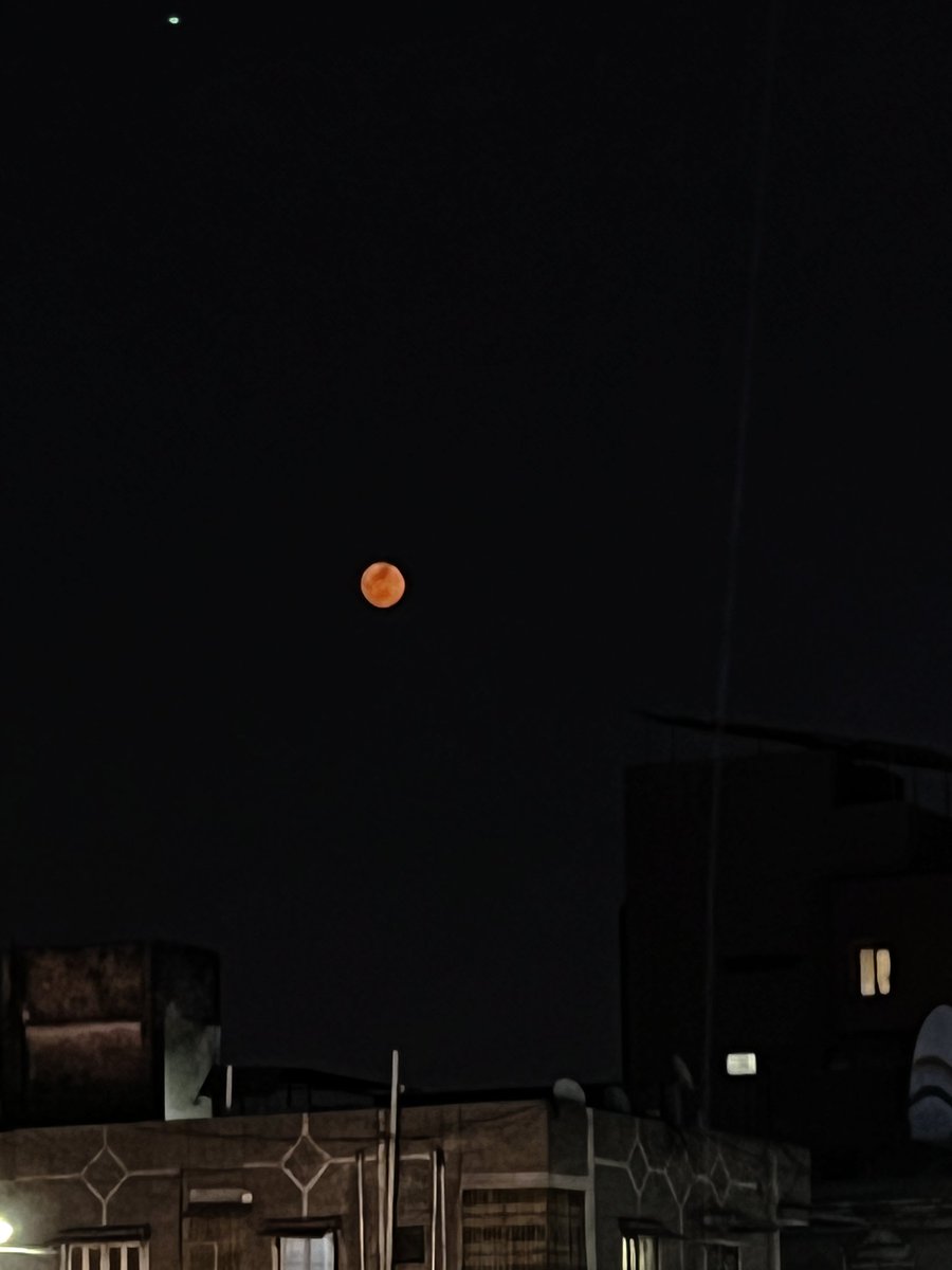 TirthDarji10's tweet photo. Chand Sifarish Jo Karta Hamari🌕 https://t.co/CHp5ciyD8c