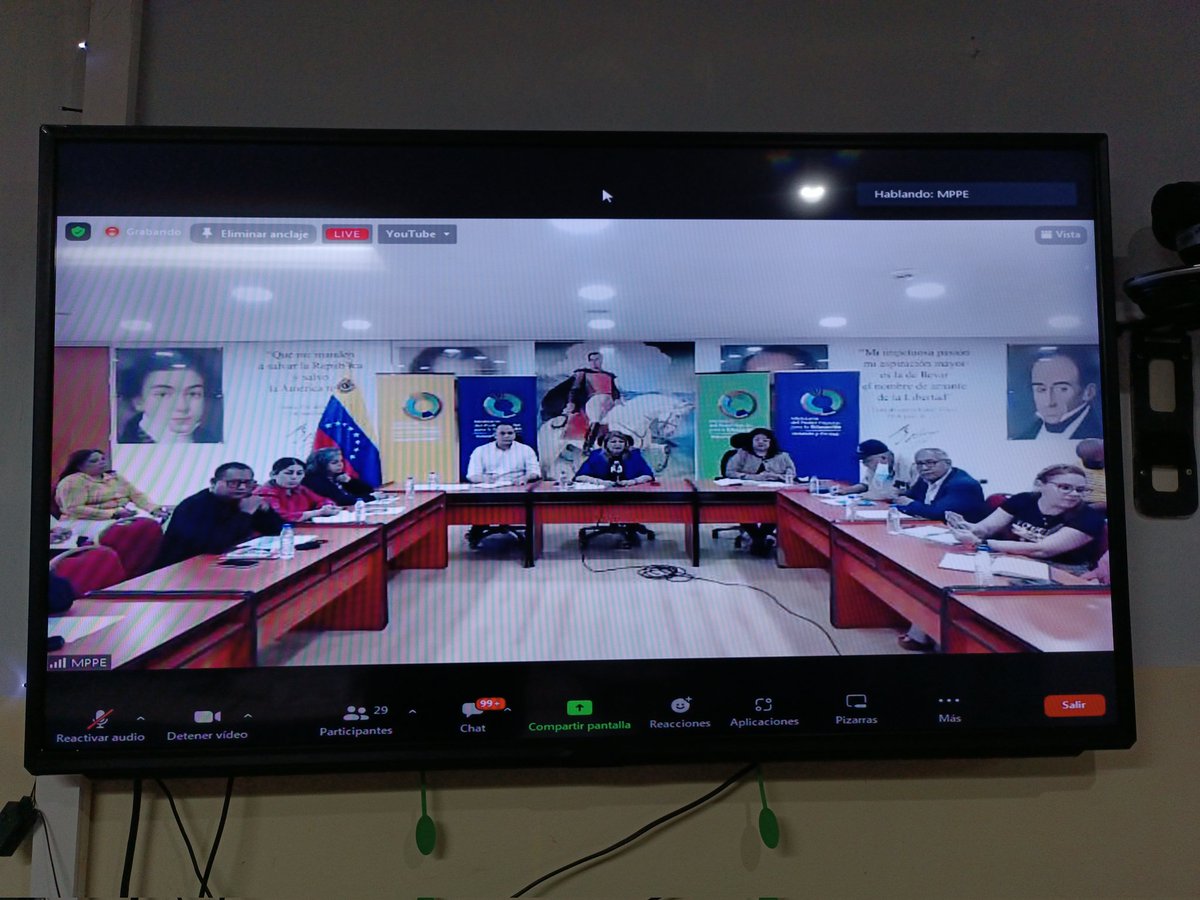 CDCEGuarico's tweet photo. #AlMomento MSc. @RiveroJilberto2, A/Ú Educación, junto al equipo de @ZEGuarico presentes en la videoconferencia con nuestra Min. @_LaAvanzadora, sobre "Orientaciones Para el Inicio del Segundo Momento Pedagógico 2023".
@NicolasMaduro
#RenaceLaEsperanza 
#VueltaAClases2023 https://t.co/ZhE1RMGAcn