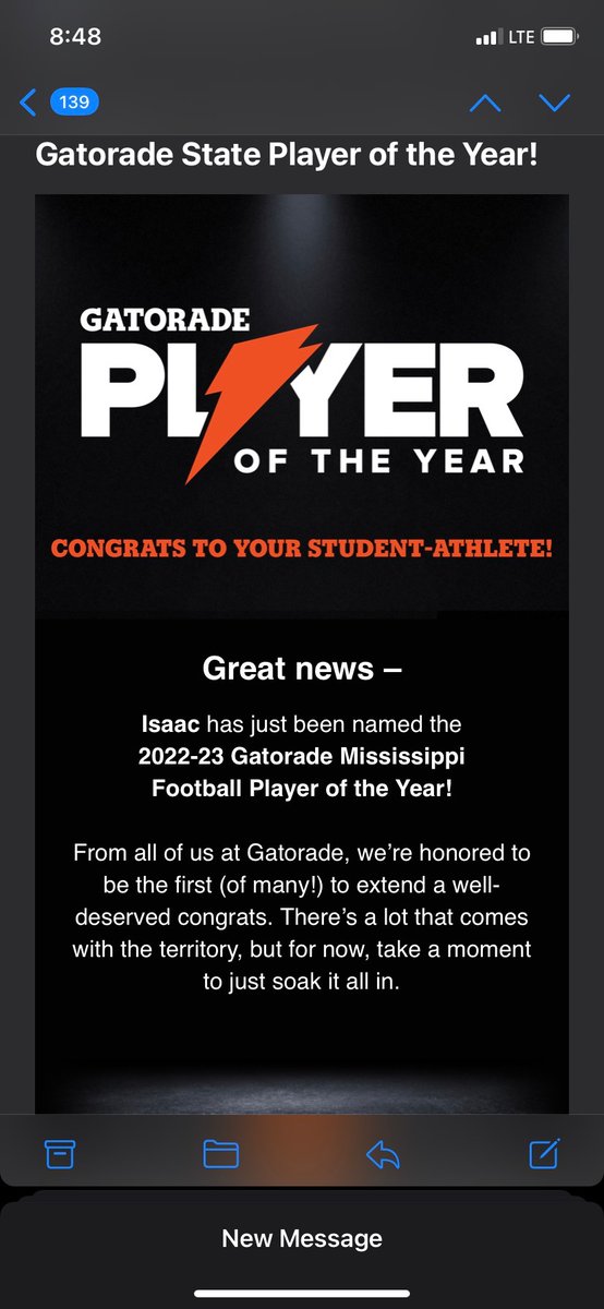 Stonebreaker45's tweet photo. Hot off the press! @isaacdsmith is your 22-23 MS Gatorade POY! https://t.co/ZX2ospfiu3