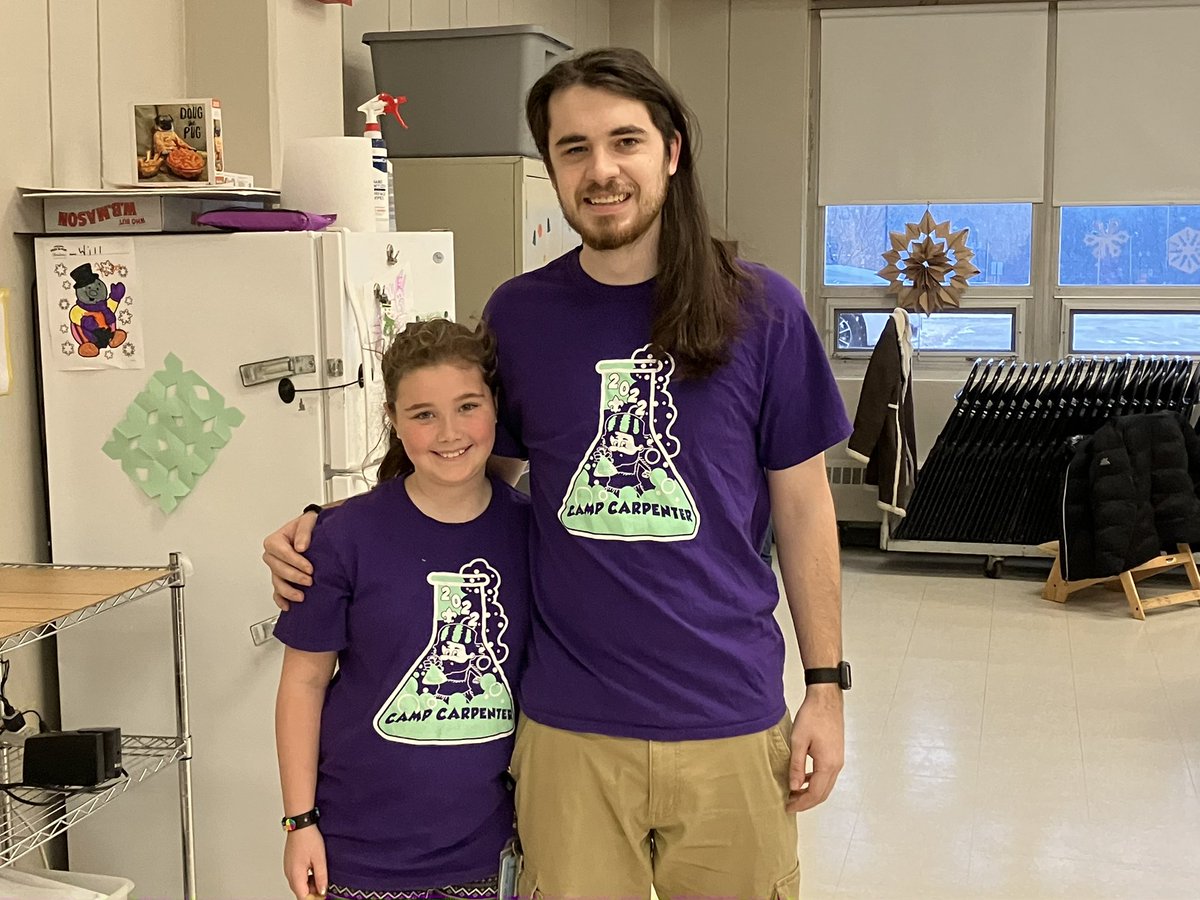 Twinsies today at school! <a href="/newsearles1/">New Searles Elementary</a> <a href="/newsearlesart/">Mr. Tselios</a> @newsearlespe <a href="/HelayneTalbott/">Helayne Talbott</a> <a href="/tlkaufmann/">Trisha Kaufmann</a> <a href="/mariojandrade/">Mario J. Andrade</a> <a href="/SarfdeK/">Kimberly Sarfde</a> <a href="/NHScouting/">Daniel Webster Council</a> #OneNashua