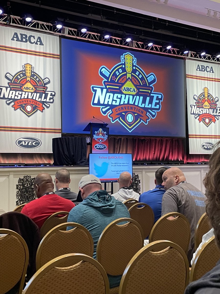 coachwick111's tweet photo. It’s Christmas Time again for me and about 9,000 baseball coaches!!! Let’s go! #Time2GetBetter https://t.co/fcZtytqQvJ