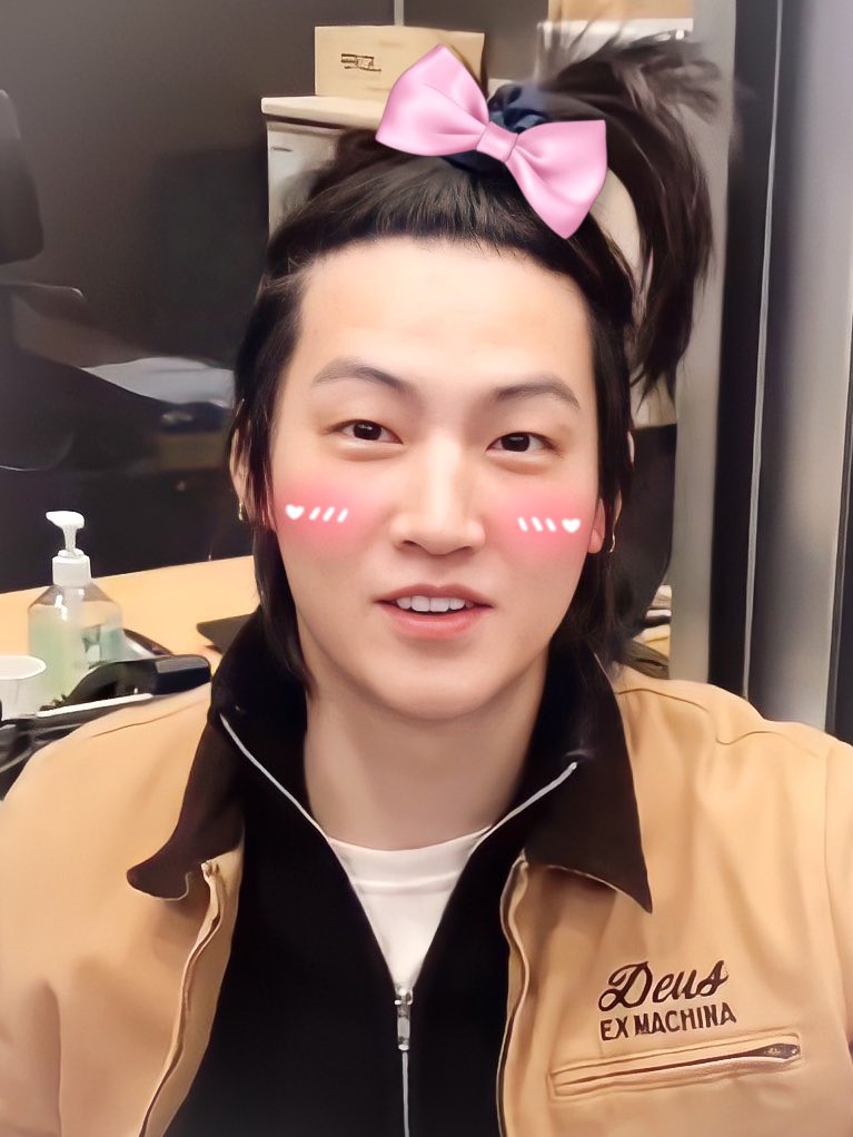 daresnak's tweet photo. HBD.นะครับเพื่อนสนิท
#JAYBday https://t.co/x7kTUHKhiN
