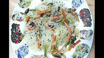 recetix's tweet photo. Noodles cristal con verduritas https://t.co/lMaVrOI70h vía @veganeando
 #ensaladas #receta #delicioso #comida #fácil #food #foodporn #foodie #yummy #tasty #delicious
.
.
🔍 Encuentra las mejores recetas en la App https://t.co/oie3BlmtPF 📲 https://t.co/SZmzGRDK7B