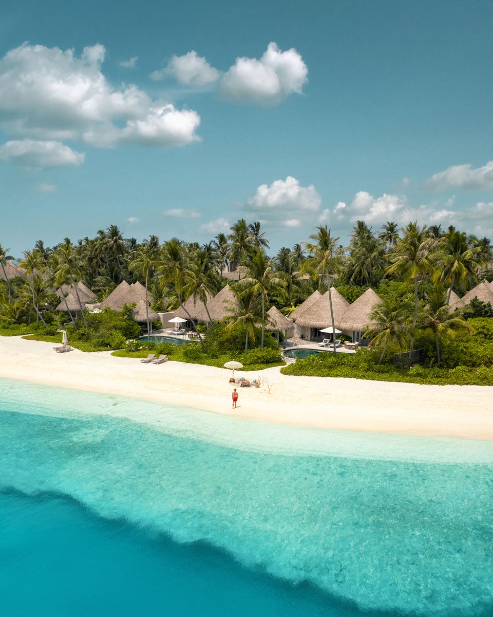 thenautilusmv's tweet photo. #TheNautilusMaldives transcends time. There are no clocks, no schedules, no opening or closing times. Here, every moment is fluid; boundless freedom at its finest. #AWorldOfYourOwnMaking is just a click away: https://t.co/9yJ0U2CXdX https://t.co/5qNFUnwBmy