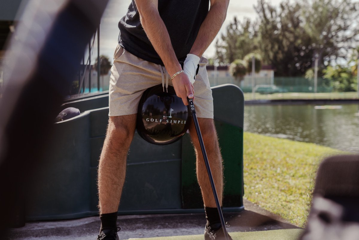 GolfSimple's tweet image. Start the new year off right by using Golf Simple's easy-to-use training tools. Our stability ball helps ensure a stable lower body during the backswing. 
golfsimple.com
#golf #golftools #golfing #golftips #golfcourse #golfswing  #golflife #golfstagram #golfislife