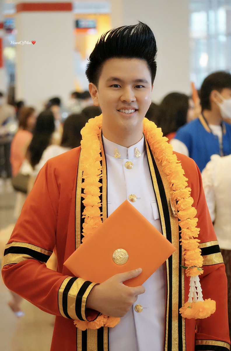 วันแห่งความภาคภูมิใจ ❤️ ยินดีด้วยนะคะคนเก่ง 🥰💓
#mac_kridtat