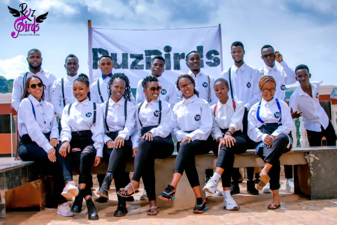 laxvill's tweet photo. Ruzbirds 🕊️🕊️ we own the streets 🤸🤸🤸♥️ https://t.co/4hRJ3FdsYT