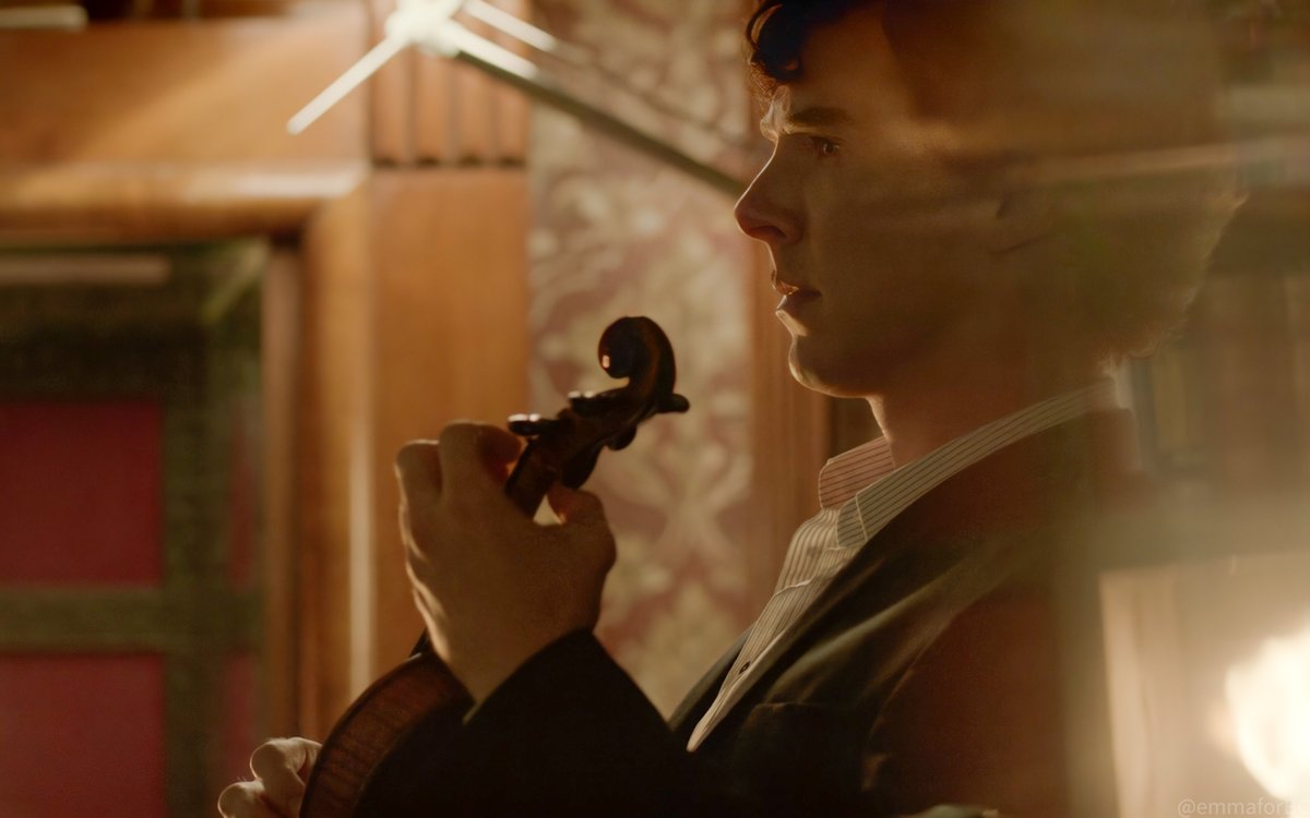Happy birthday to the best consulting detective.
#HappybirthdaySherlockHolmes 
#benedictcumberbatch