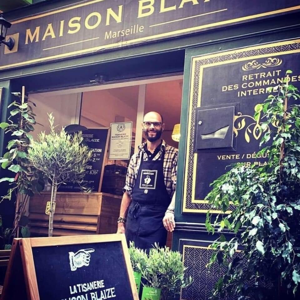 le_pere_blaize's tweet photo. 🌿#MAISONBLAIZE🌿
Retrouvez-nous dans notre tisanerie shop !
👉🏻 du lundi au samedi de 9h30 à 18h30 en continu et à l'herboristerie du mardi au samedi de 9h30 à 18h30.
👉🏾https://t.co/ZGCval5E3k https://t.co/PBQJPHJEZh